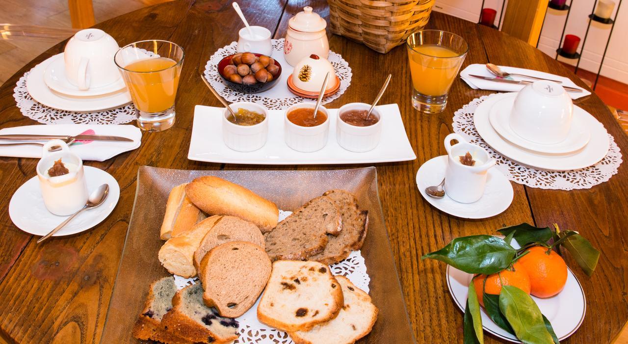 Bed and Breakfast Les Petites Vosges Баньєр-де-Бігорр Екстер'єр фото